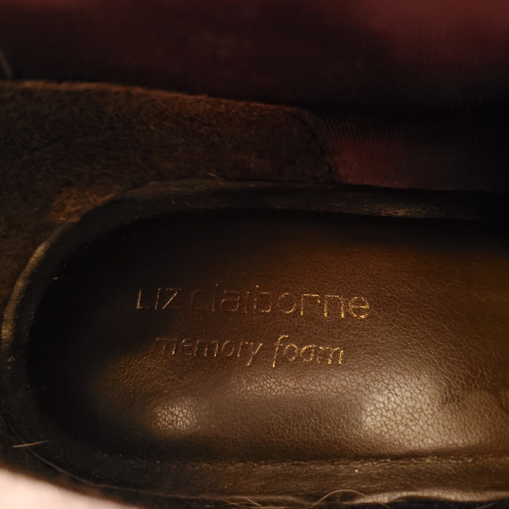Liz Claiborne Brown and Burgundy Knee-High Heeled Boots - Picture 3 of 7